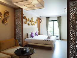 The Signature Hotel Thapae