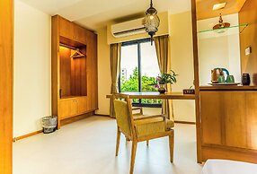 The Signature Hotel Thapae