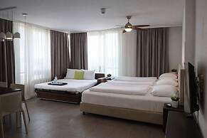 Bayers Boardinghouse & Hotel