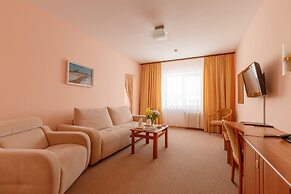 Pur Navolok Hotel