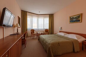 Pur Navolok Hotel