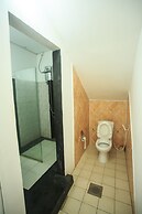 Tharanga Surfing Villa