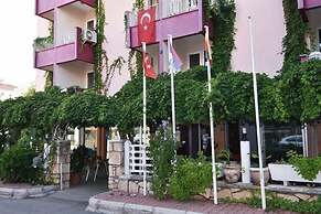 Umit Hotel
