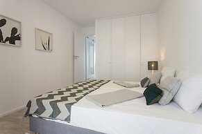 2BLocal Castelo Picão Apartments
