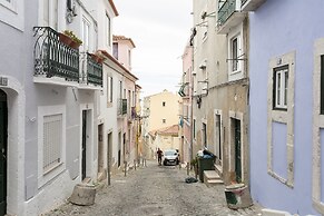 2BLocal Castelo Picão Apartments