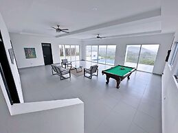 Surf Ranch Popoyo
