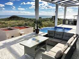Surf Ranch Popoyo