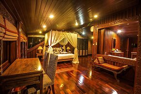 Erawan Villa Hotel