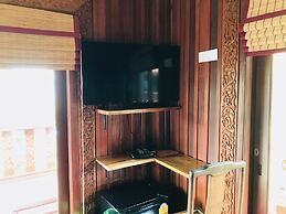 Erawan Villa Hotel