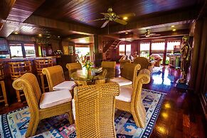 Erawan Villa Hotel