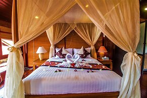 Erawan Villa Hotel