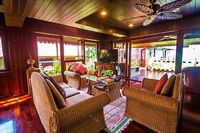 Erawan Villa Hotel