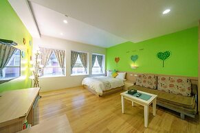 Honey House B&B