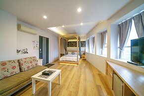 Honey House B&B