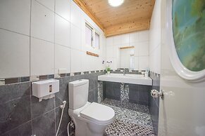 Honey House B&B