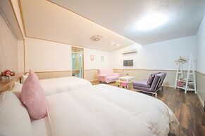 Honey House B&B