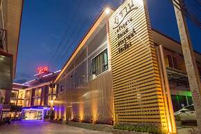 Phuthan Hotel