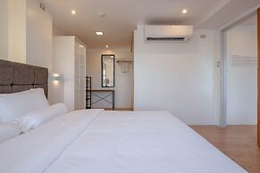 Heroes Hotel