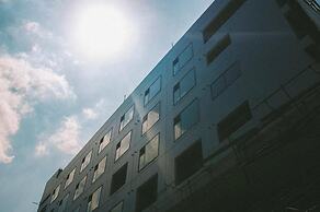 Heroes Hotel
