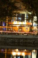 Iris hostel