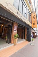Iris hostel