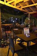 Troos Hotel
