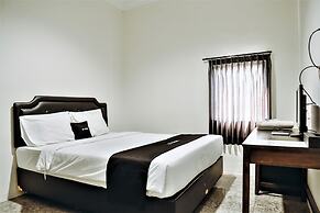 DS Residences Layur