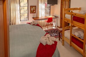 10 Alexander B&B