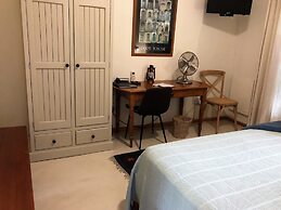 10 Alexander B&B