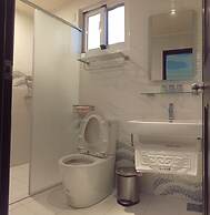 TT Blue B&B
