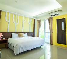 TT Blue B&B