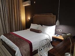 La Signature Guest House