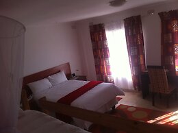 Rakops River Lodge