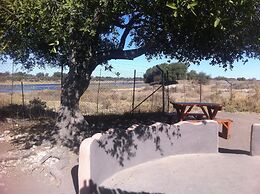 Rakops River Lodge