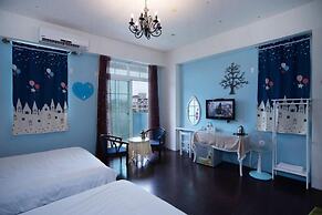 Rose Castle Hostel