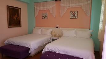 Rose Castle Hostel