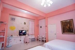 Rose Castle Hostel