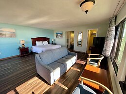 Buccaneer Inn