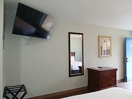 Buccaneer Inn