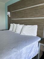 Buccaneer Inn