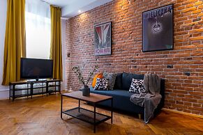 FriendHouse Apartments - Avenue