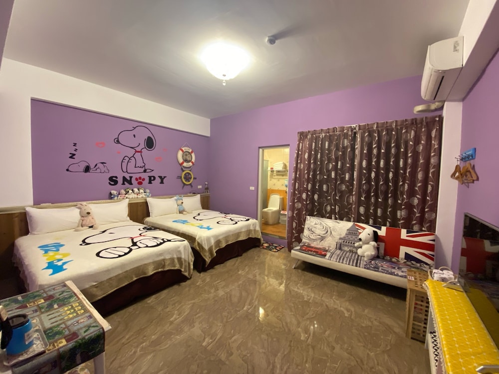Dreamer 24 Guest House