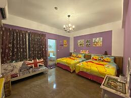Dreamer 24 Guest House