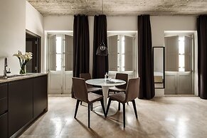 19 Rooms