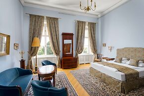 Károlyi Kastély Hotel & Restaurant