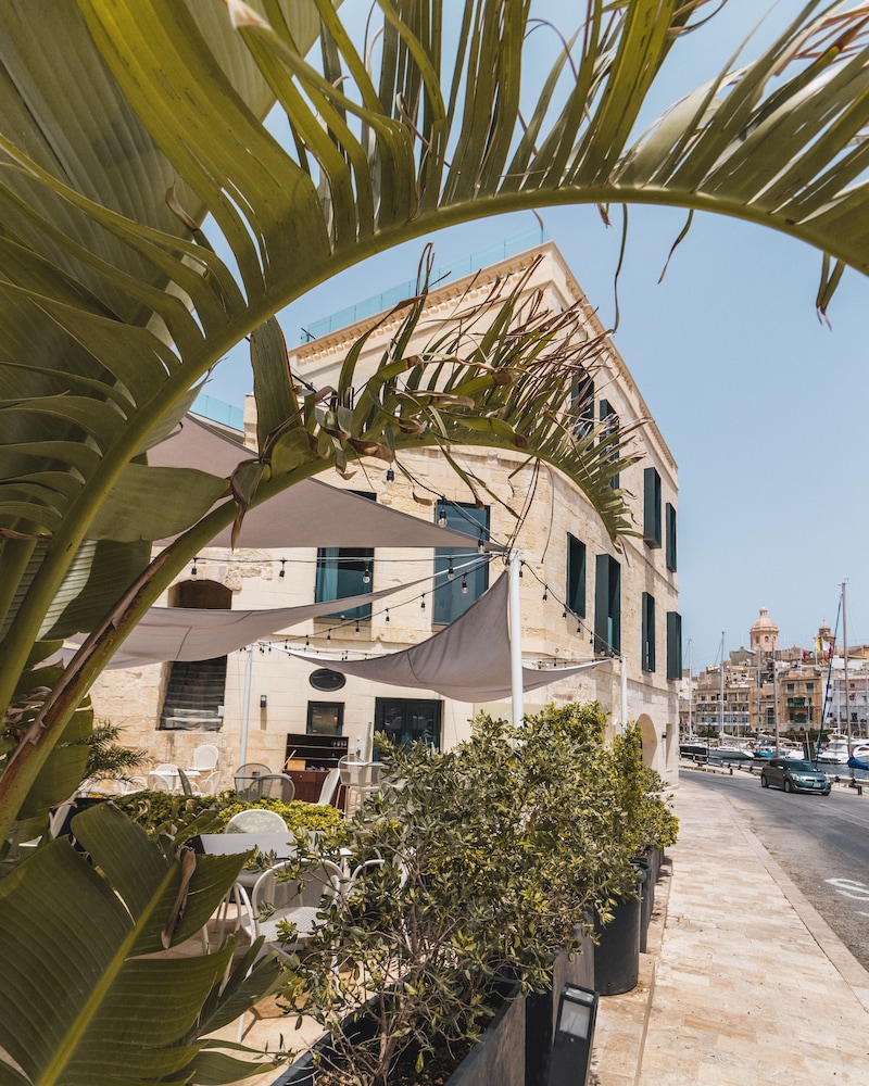Cugo Gran Macina Malta