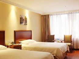 GreenTree Inn Lianyungang Donghai New Bus Station Express Hotel