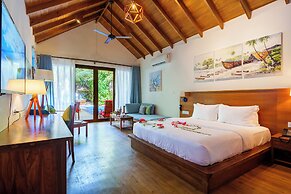 Reethi Faru Resort