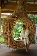 Reethi Faru Resort