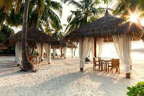 Reethi Faru Resort